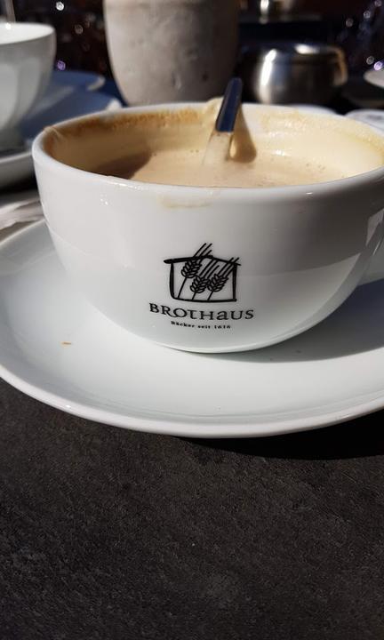 BrotHaus Café
